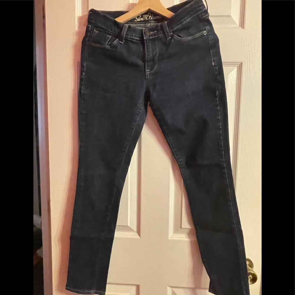 Old Navy sweetheart jeans sz 4